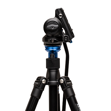 Benro TTOR34CLVS4PRO штатив Tortoise с видеоголовой/карбоновый с цангами